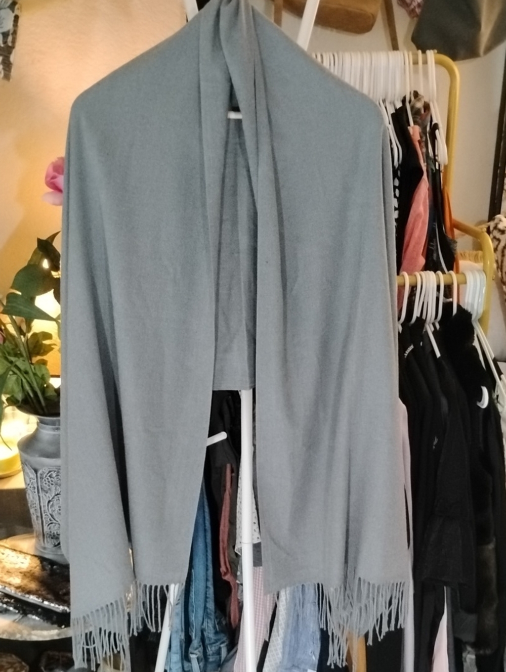 Fall Light Gray Women’s Fringe-Trim Scarf Wrap